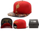 !PROMOÇÃO!BONÉ ABA RETA FASHION CHAVE CHOP DC NEW ERA